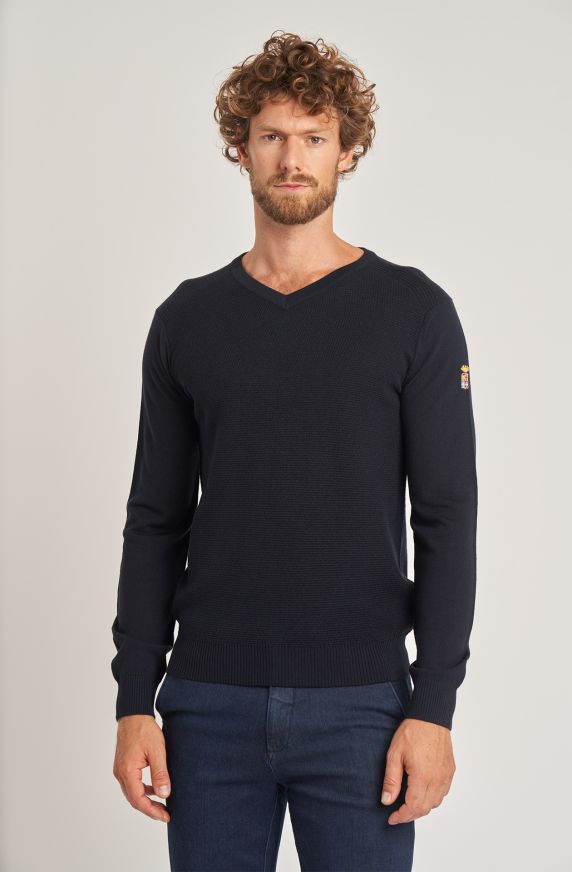 Classic men's V-neck wool sweater