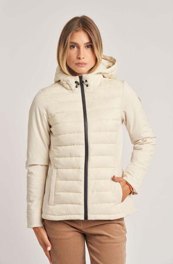 Women's nylon quilt with hood