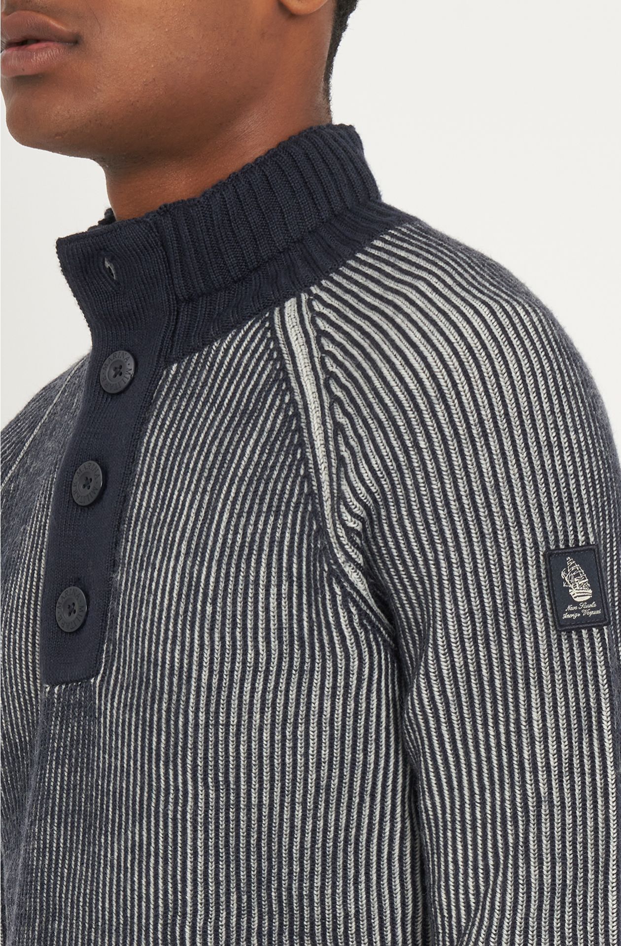 Amerigo Vespucci line sweater