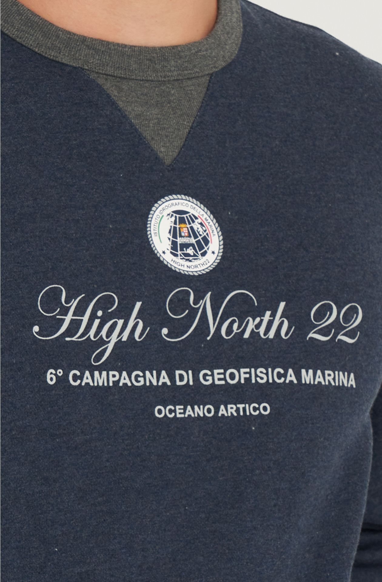 High north22 line cotton sweatshirt