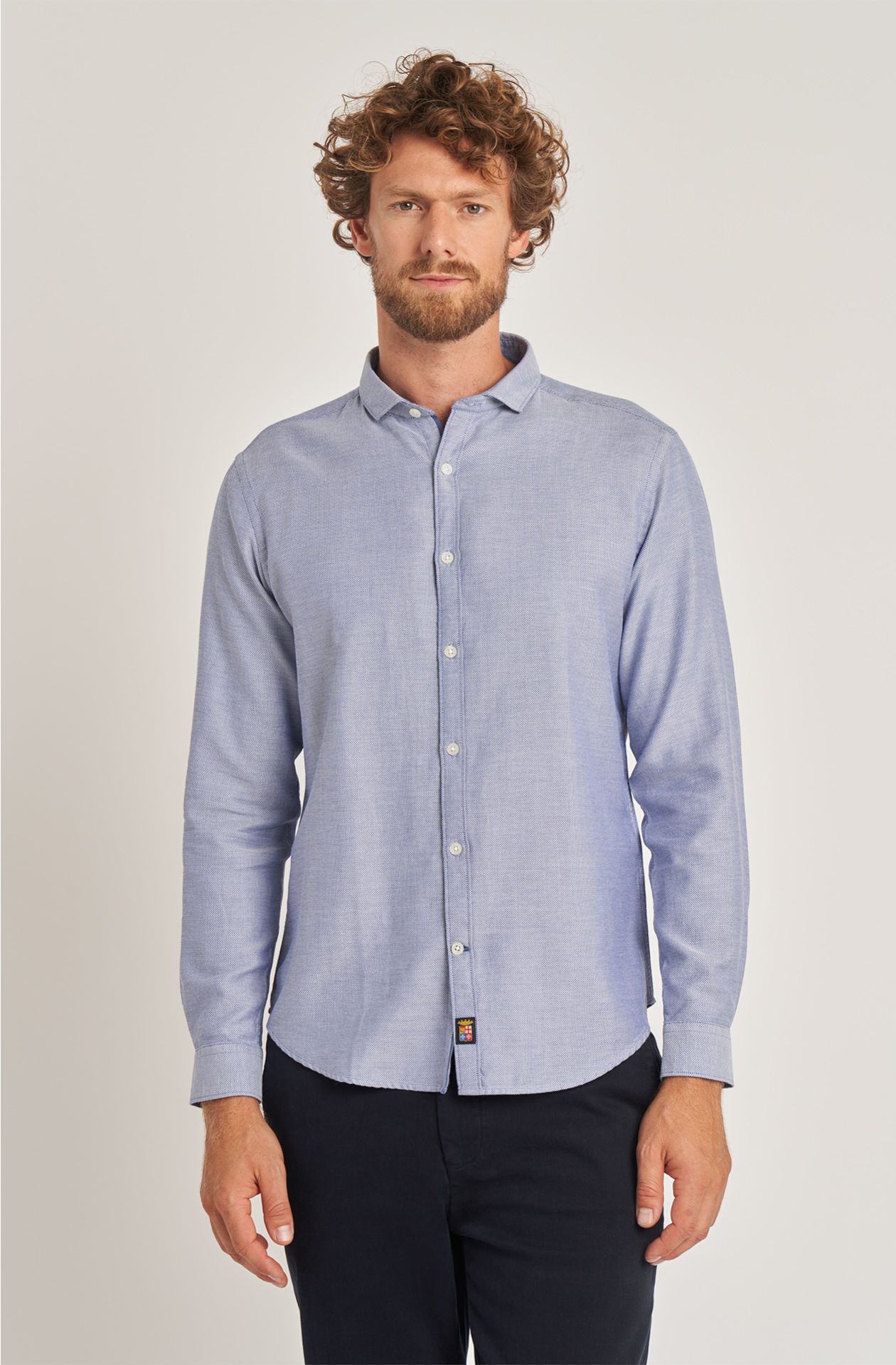 Classic men's shirt in cotton oxford