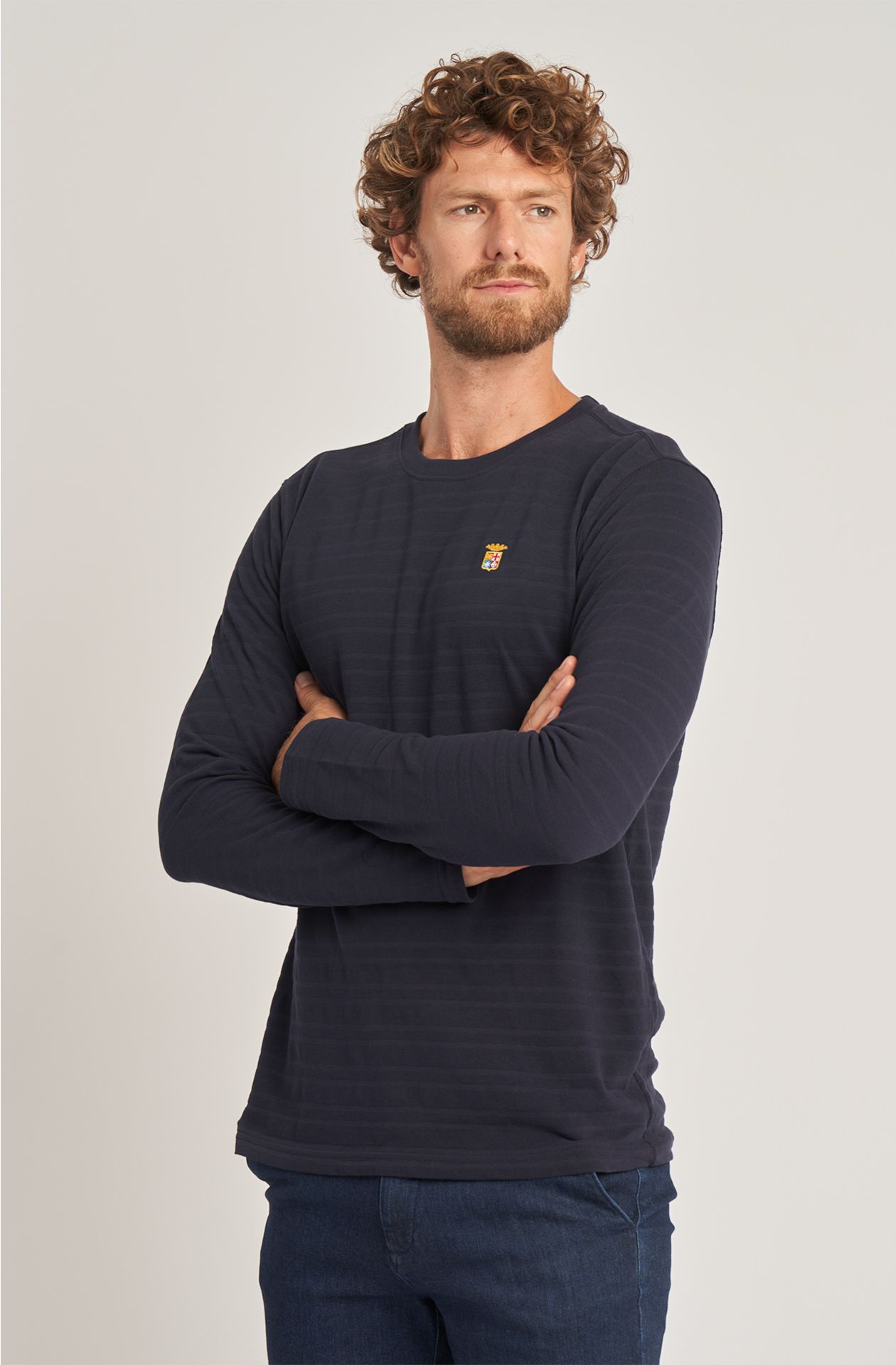 Classic men's crew-neck cotton t-shirt