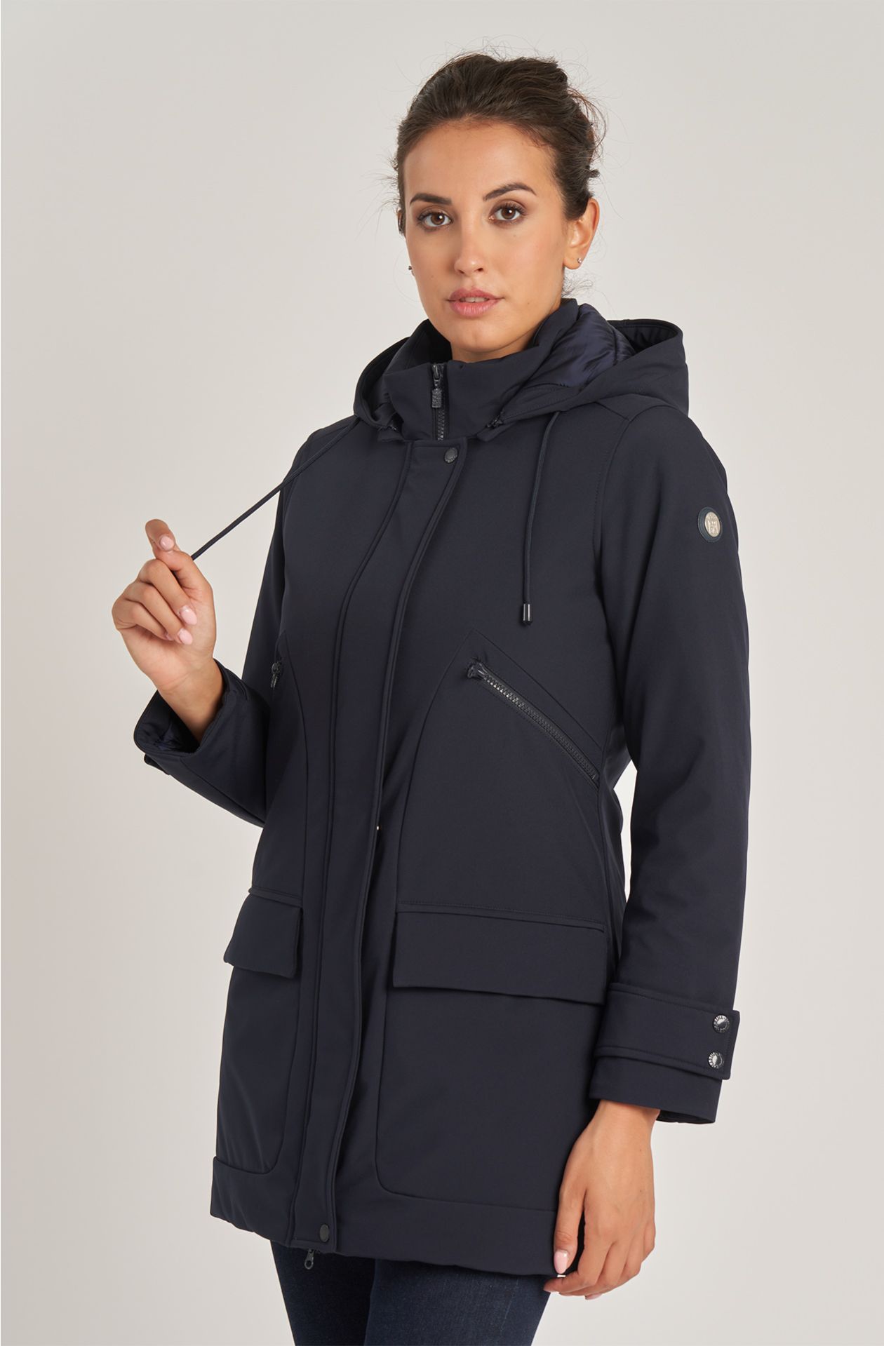 Women's soft shell jacket with hood