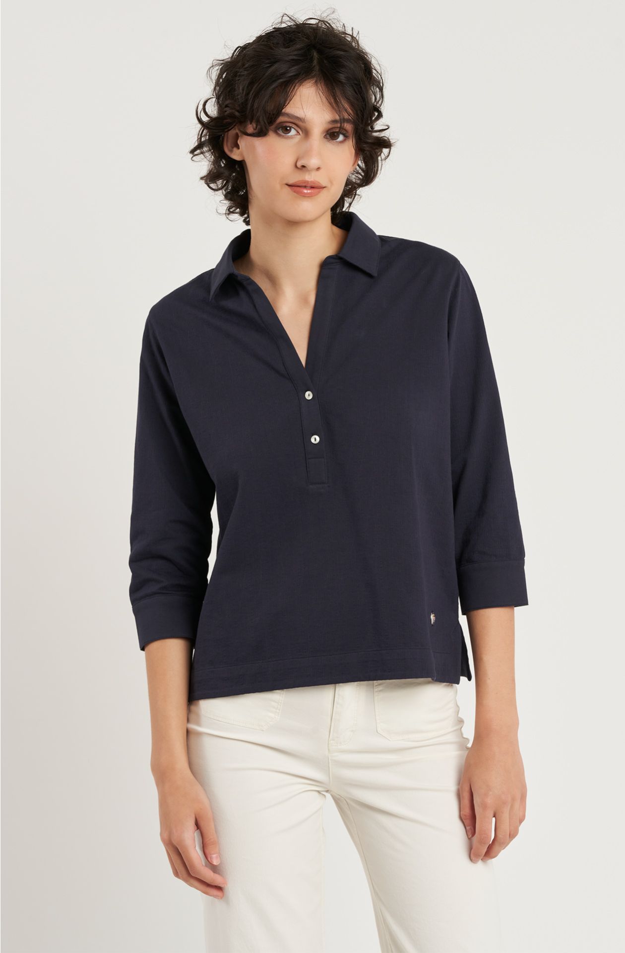 Women's embossed cotton polo