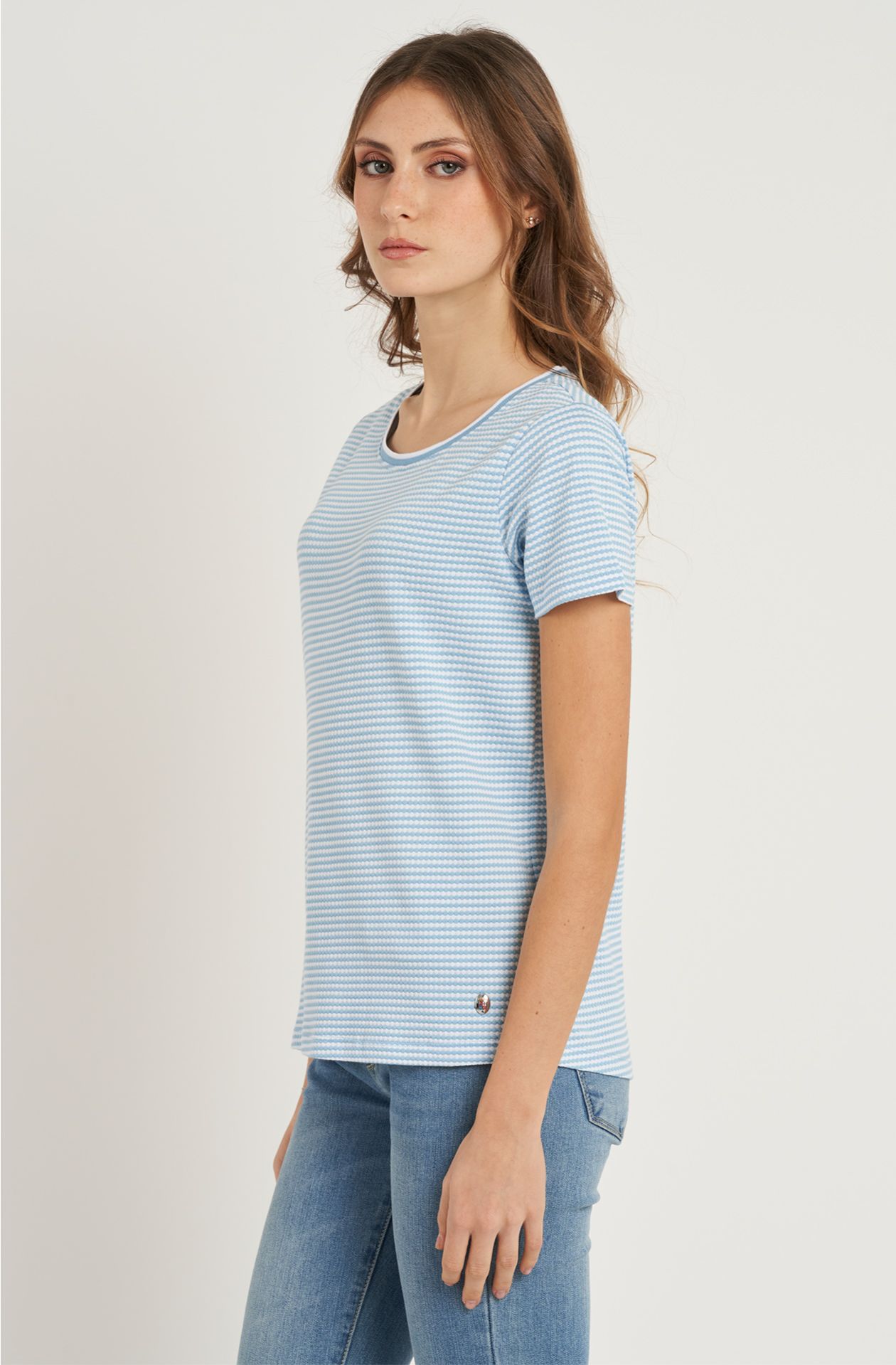 T-shirt da donna in cotone in cotone lavorato