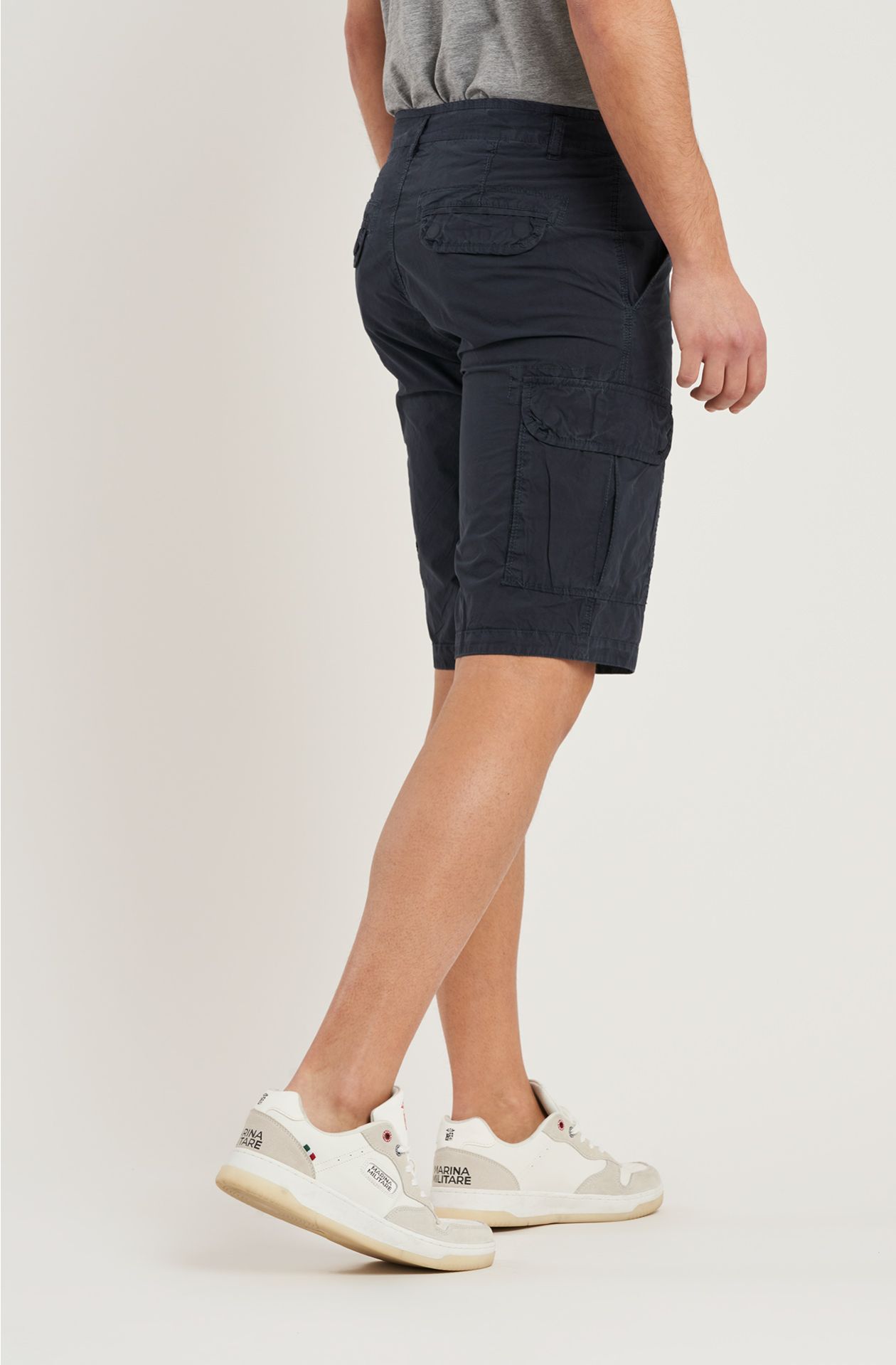 Men's cargo Bermuda shorts